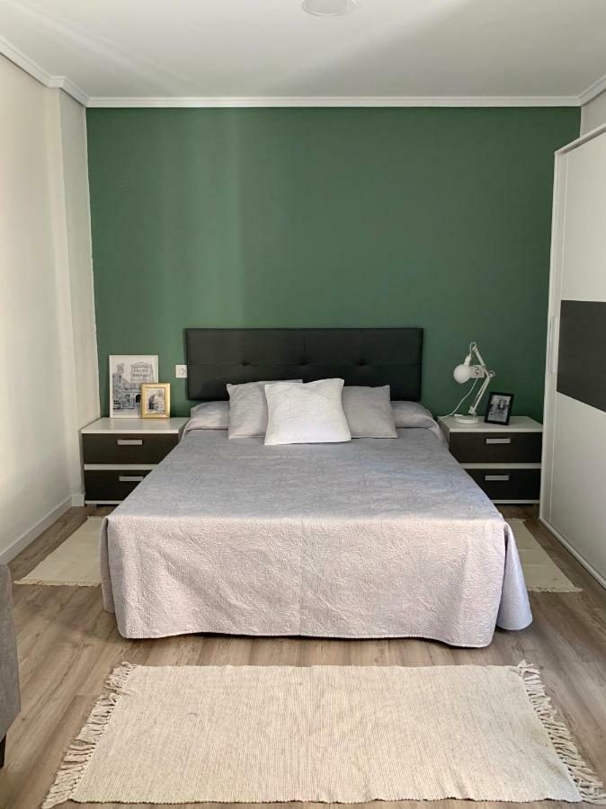 Slow Room Valencia Bagian luar foto